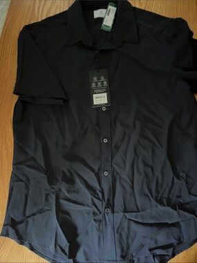 7 Diamonds dark Navy Short Sleeve Button-Down Shirt 4 way stretch NWT
